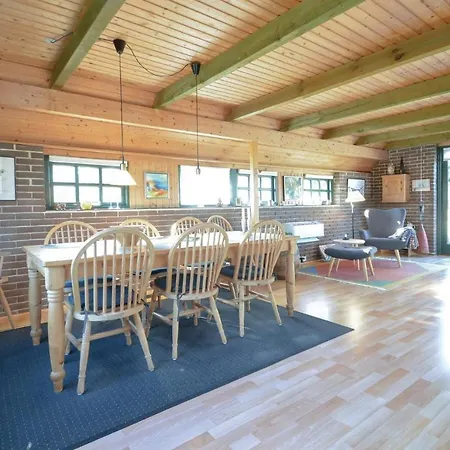 Two-bedroom Holiday In